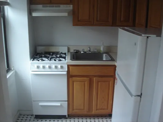 Rented by Paley Management | media 12