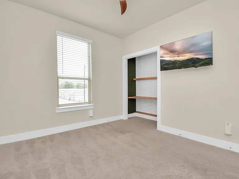 1722 Summerlyn Terrace Dr — Photo 32