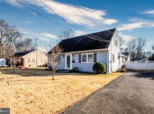 71 Nelson Ave, Hamilton, NJ 08619