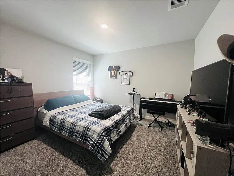 3315 Dagostino Creek Dr — Photo 16