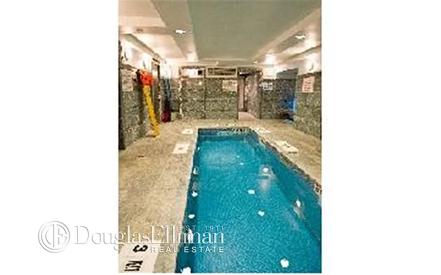Rented by Douglas Elliman | media 29
