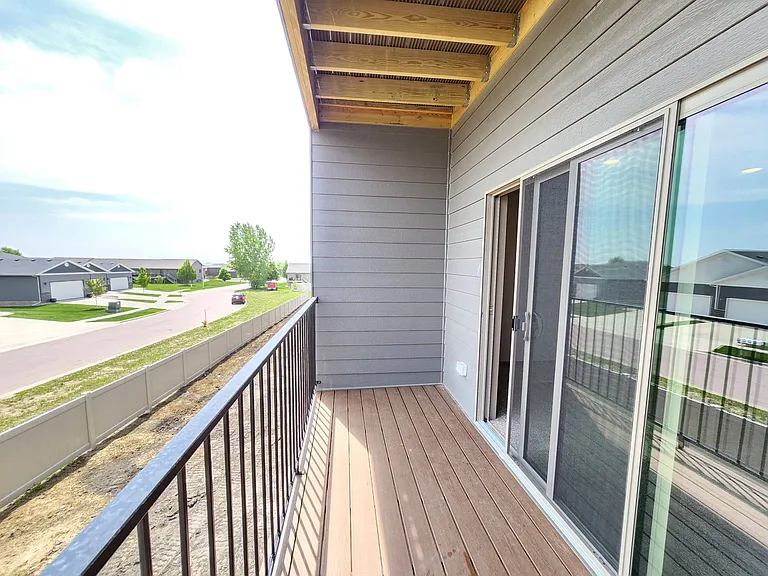 Home - Field Apartments I — Photo 169