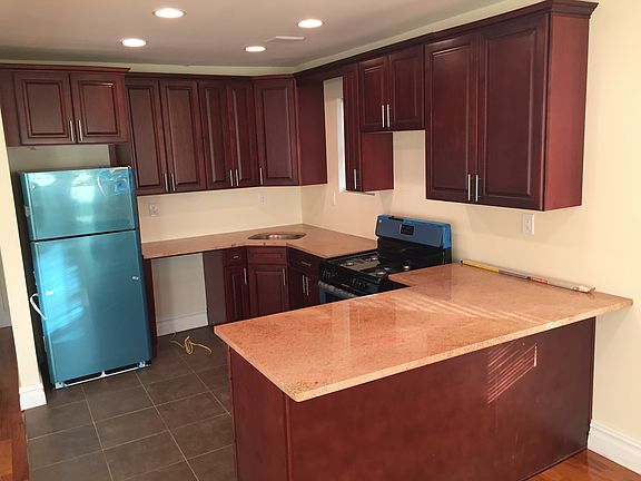 4th image of 140-21 172nd Street