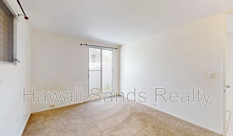 366 Poipu Dr — Photo 10