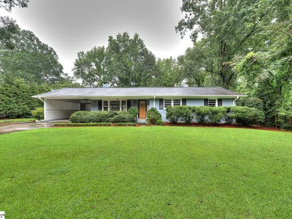 4 Lynn Dr, Taylors, SC 29687