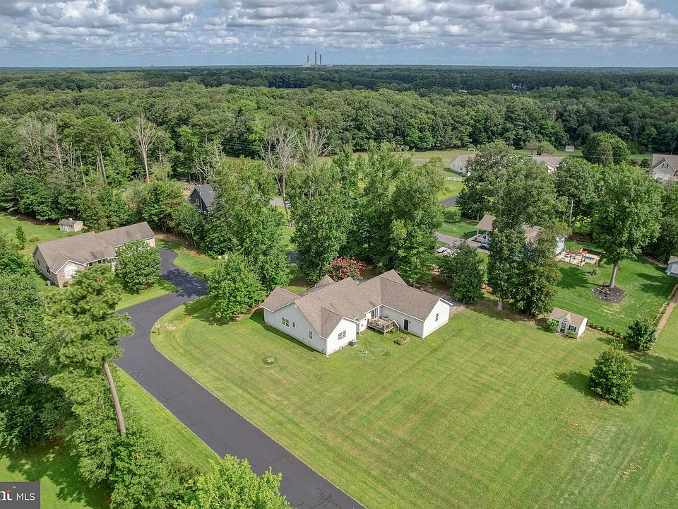 1st image of 32519 Herring Wood Dr