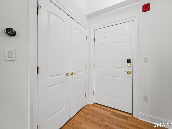 5th image of 33 Mechanic Street #118