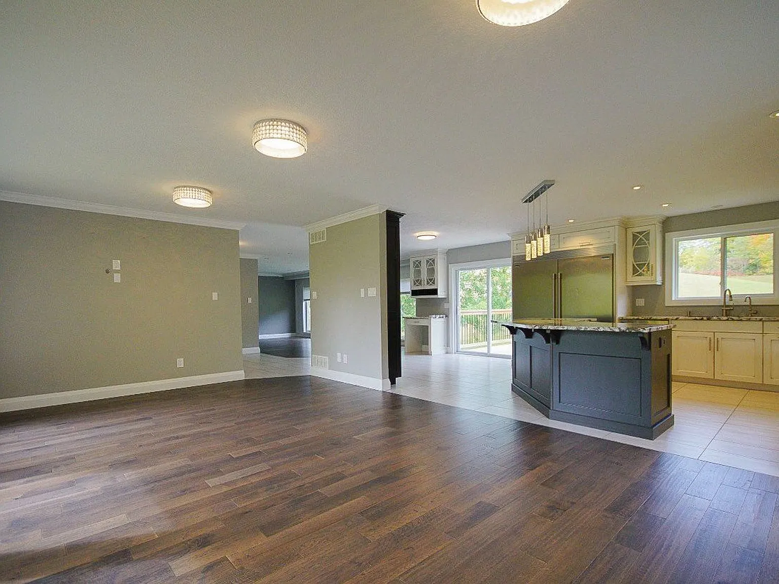 430 New Dundee Road Kitchener — Photo 2