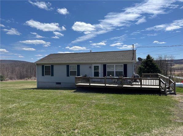 5 Taggart Rd, Newfield, NY 14867