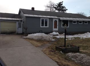226 Winchester Dr, New Hartford, NY 13413