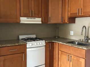 2037 Bainbridge St FLOOR 3, Philadelphia, PA 19146