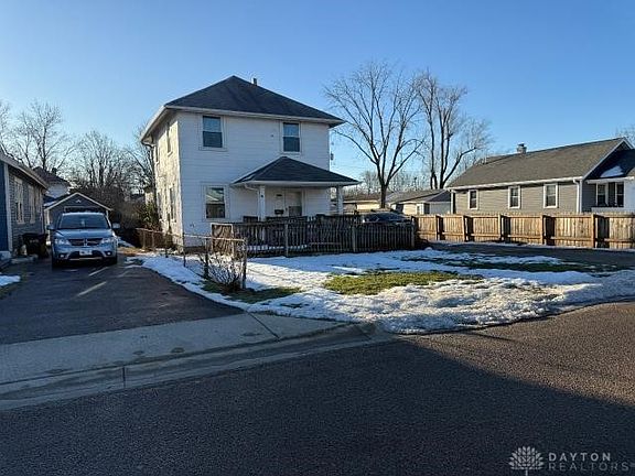 3rd image of 2412 Neva Dr