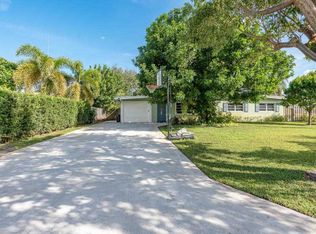 6934 Tradewind Way, Lake Worth, FL 33462