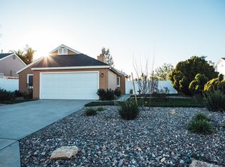 403 Shady Glen Dr, Fallbrook, CA 92028