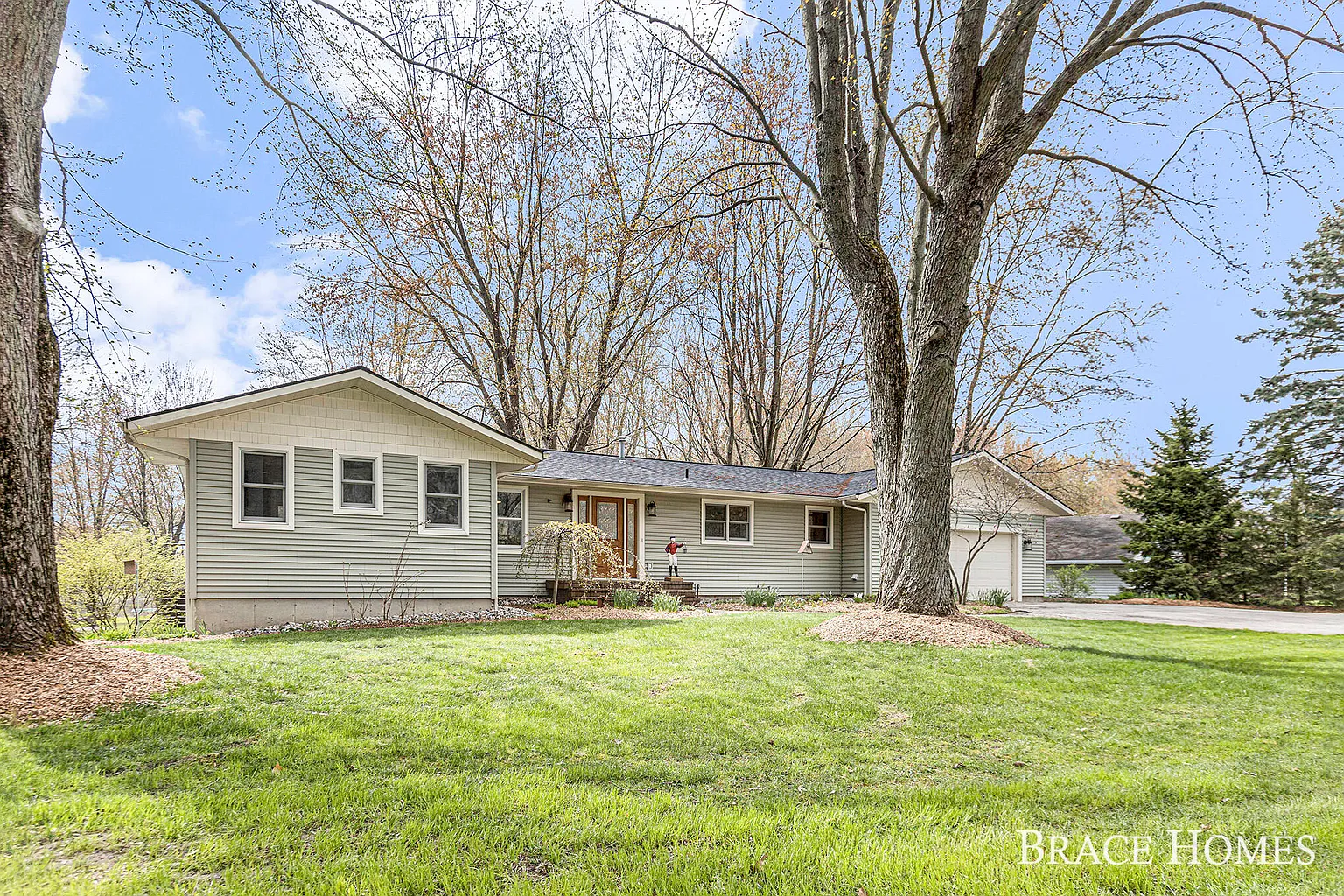 3550 92nd St SE photo 1