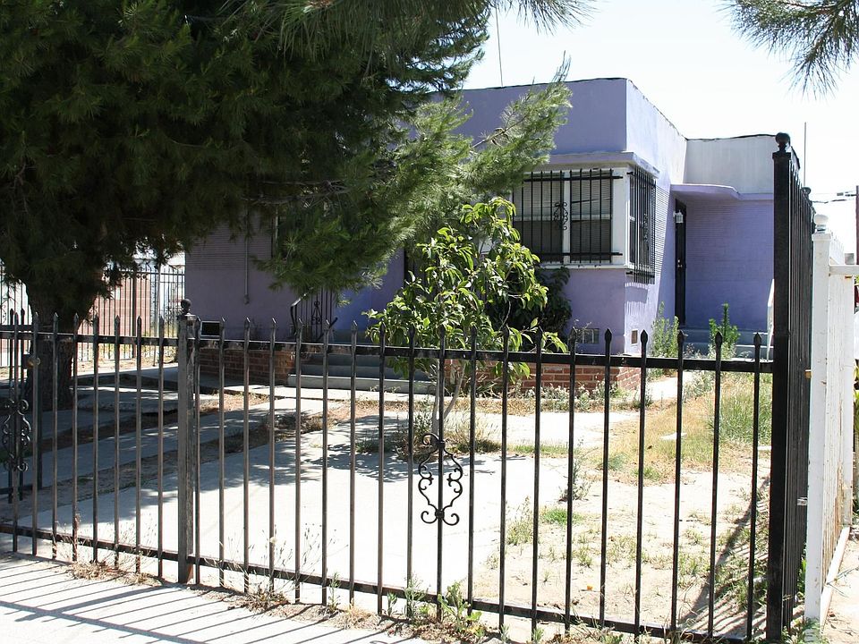2nd image of 330 Mar Vista Ave