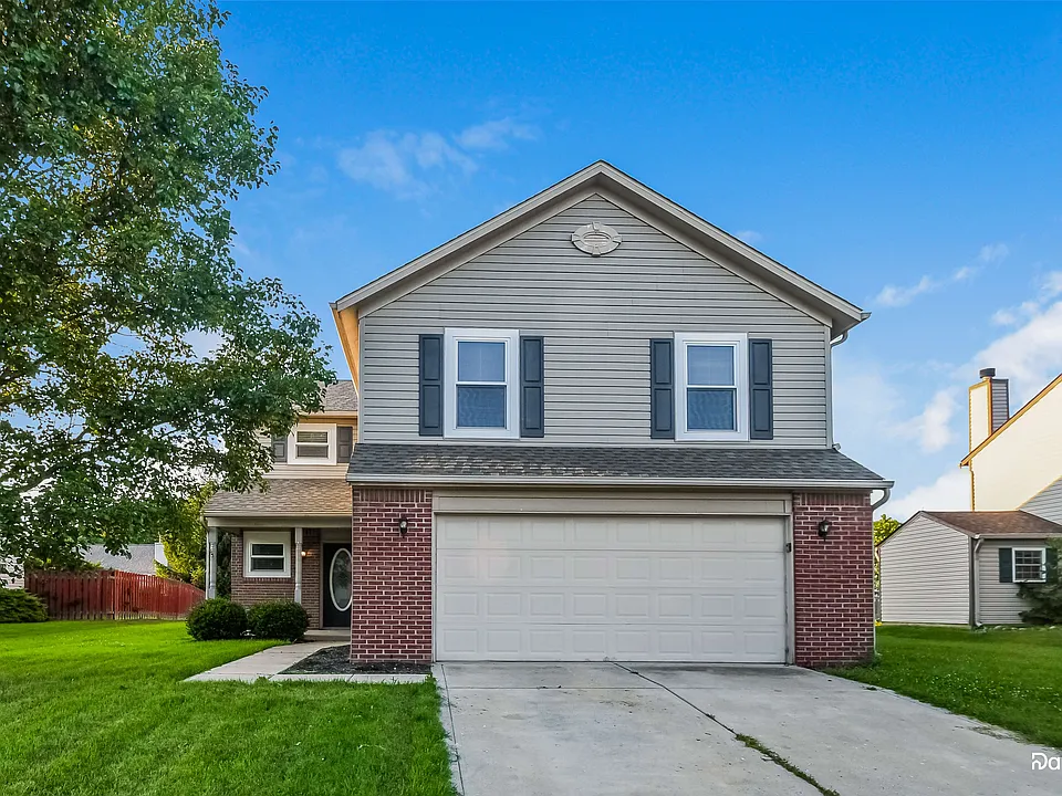 9938 Fountain Cove Ln