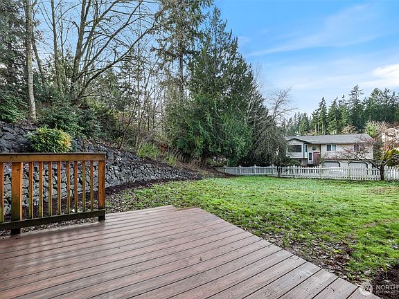 4th image of 1278 Danskin Lane NW
