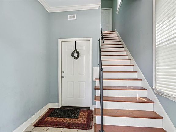 4th image of 2611 Saint Thomas St Unit 2611