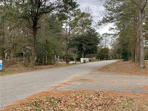 3rd image of Beta Ave