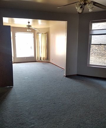 2nd image of 1512 N Kedvale Ave