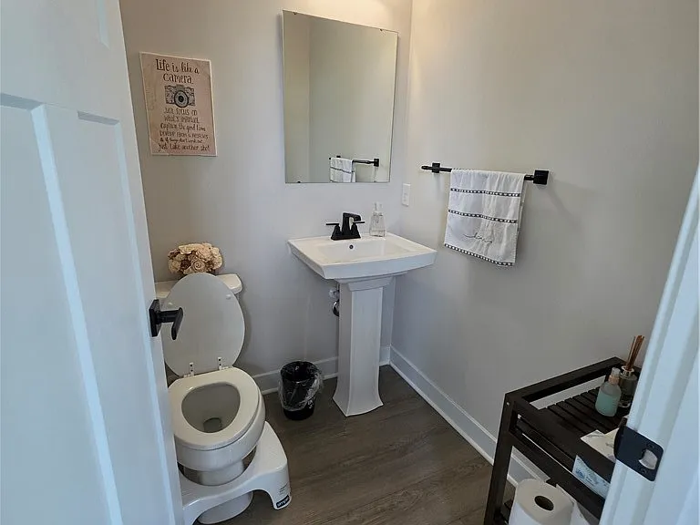 120 Crown St — Photo 10