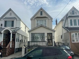 11121 124th St, South Ozone Park, NY 11420