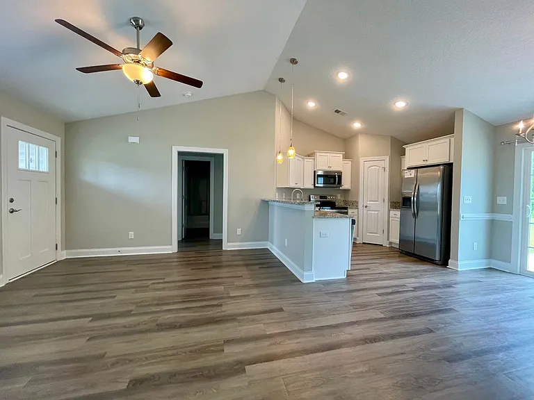 6781 Highway 66 — Photo 10