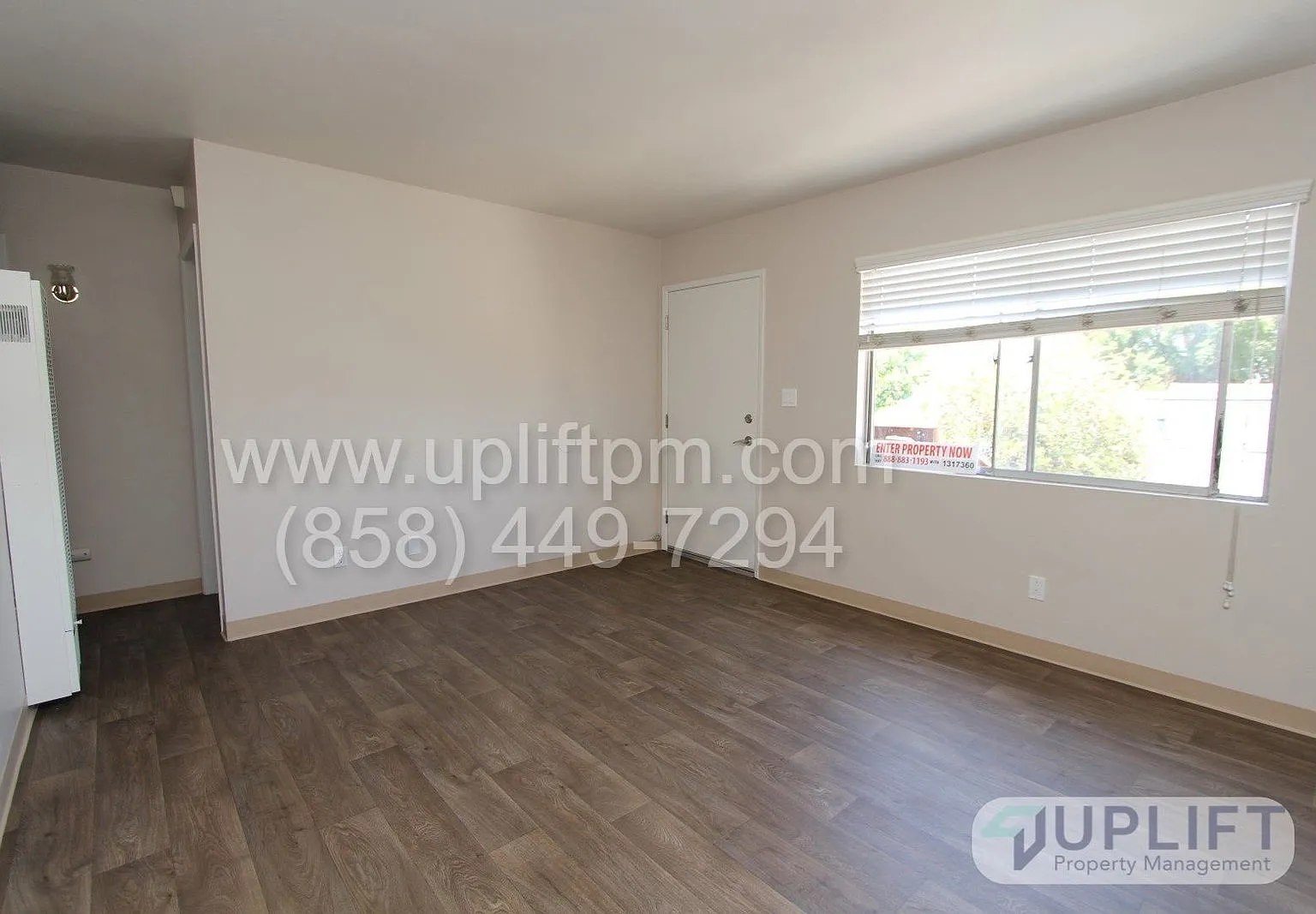 2 bed, 1.0 bath, 725 sqft, $2,100 — Photo 3