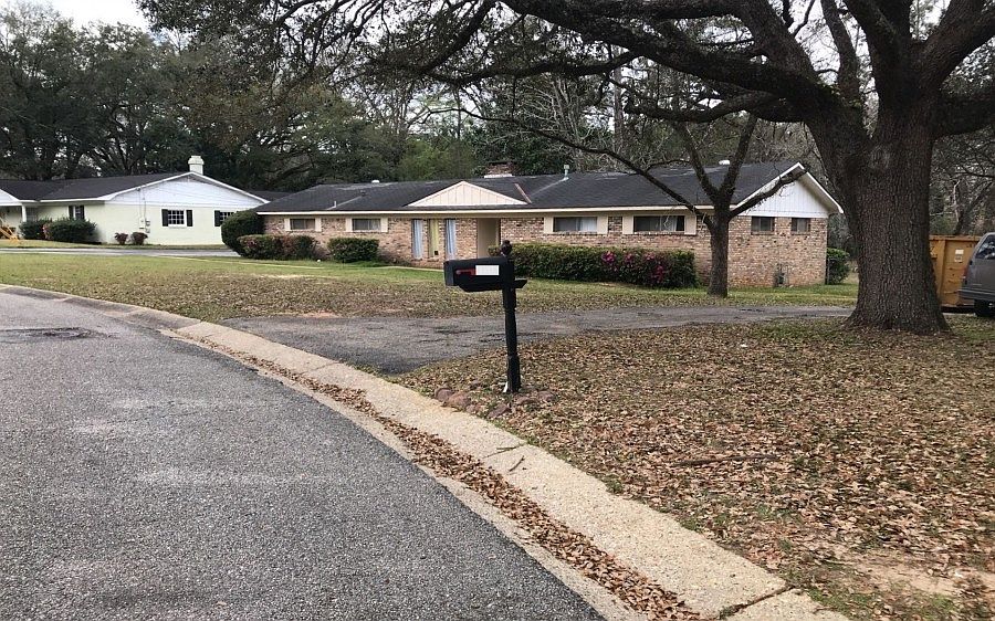 2nd image of 1317 Innsbruck Dr