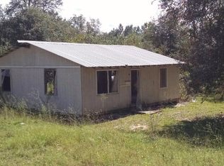 5979 Yellow Bluff Rd, Blackshear, GA 31516