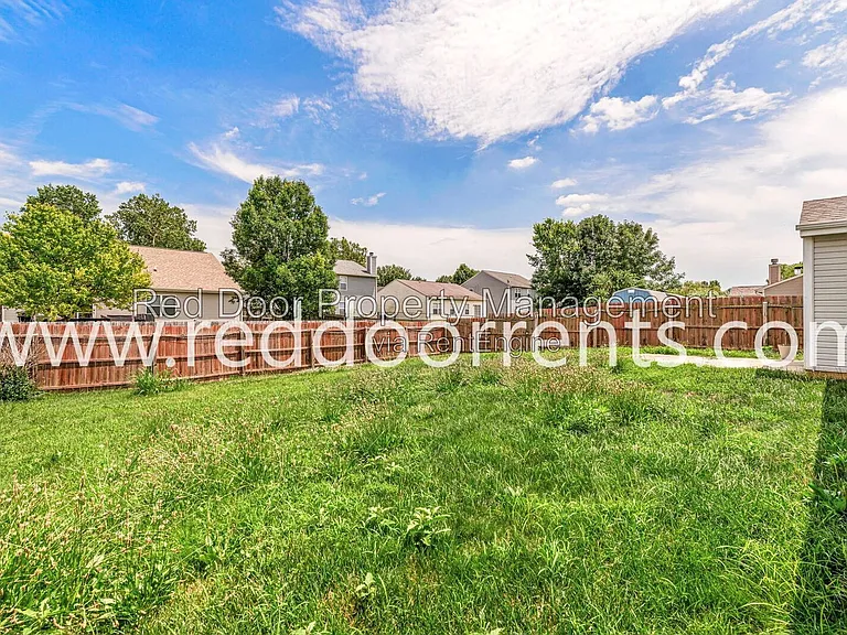 1180 Dark Star Ct — Photo 31