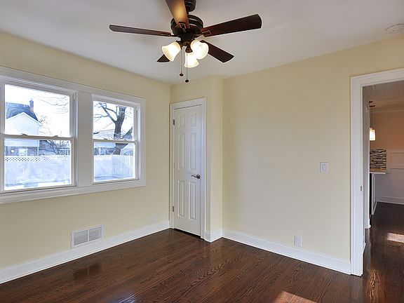 1st Floor Bedroom #1