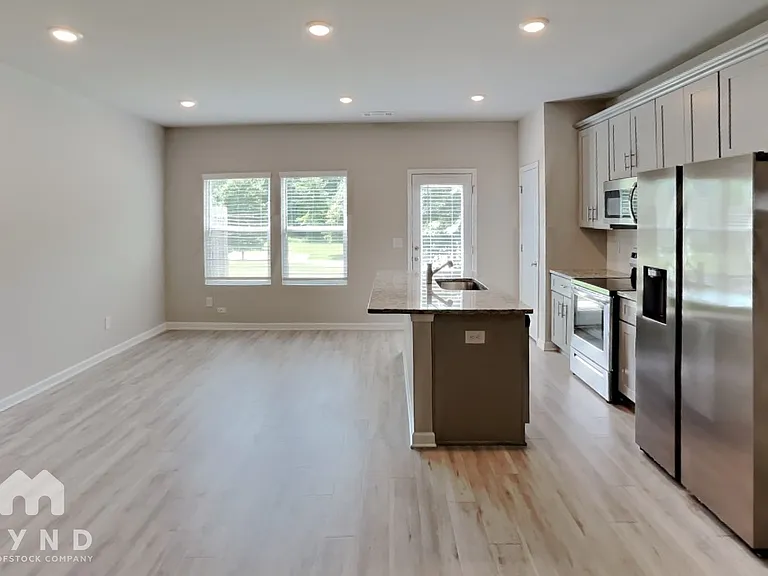 6171 Redan Overlook — Photo 3