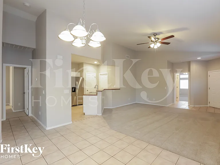 5840 E Norland St — Photo 6