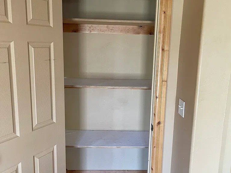 905 Saxon Way #D — Photo 29