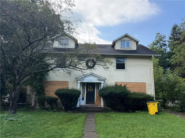 711 W Clinton St, Elmira, NY 14905