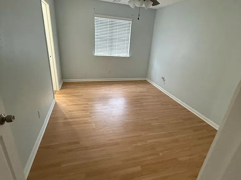 5131 Spring Forest Dr — Photo 19
