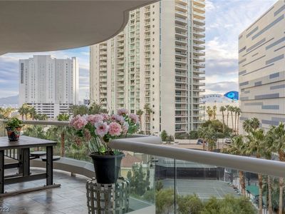 2747 Paradise Rd UNIT 501, Las Vegas, NV, 89109