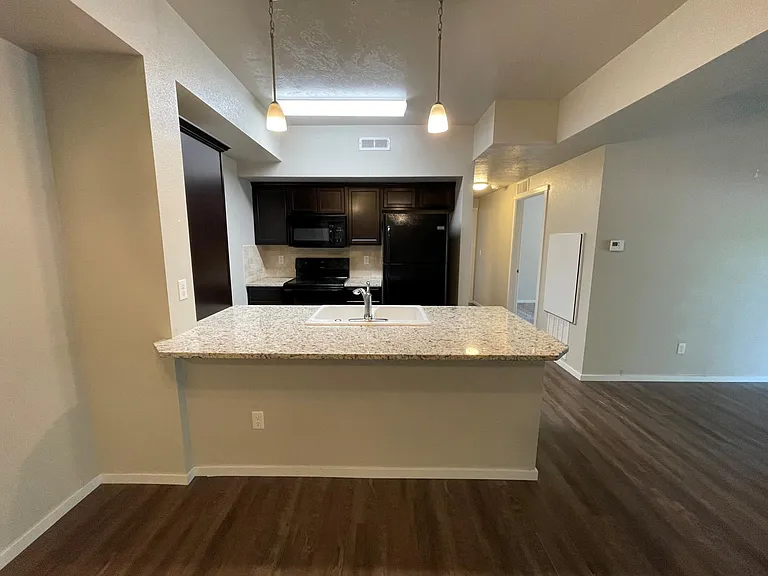 Tree Valley Village Apartments — Photo 28