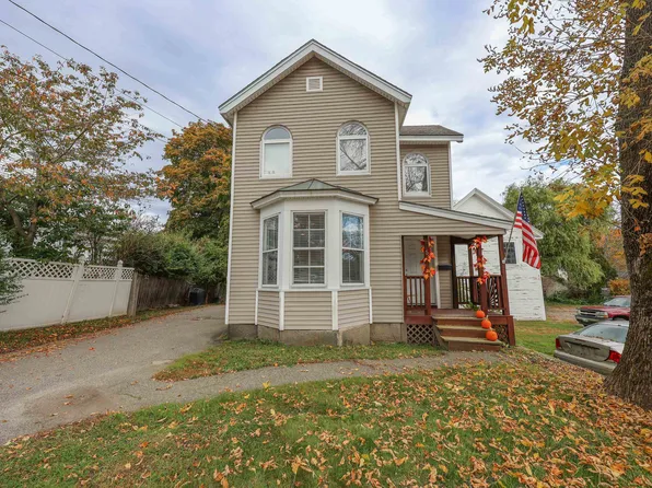 5 Gerry Avenue, Newmarket, NH 03857