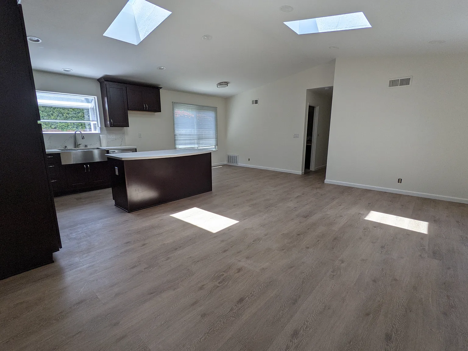 Canary Dr, Sunnyvale — Photo 2