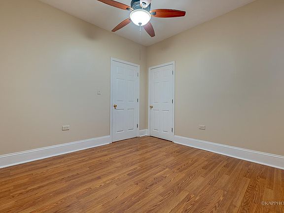Primary bedroom with access to bathroom from bedroom