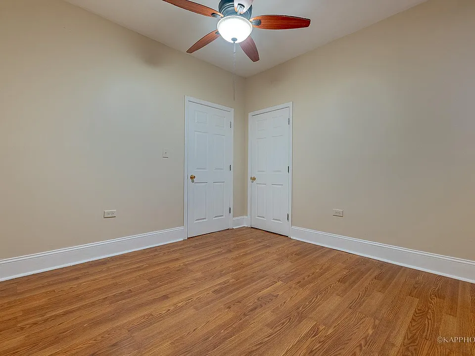 Primary bedroom with access to bathroom from bedroom