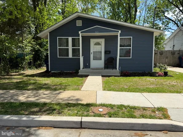 309 W Evergreen Ave, Somerdale, NJ 08083