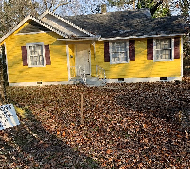 1st image of 1605 W 27th Ave