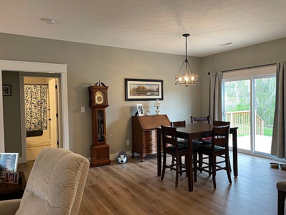 4th image of 1011 E Brandy Blvd