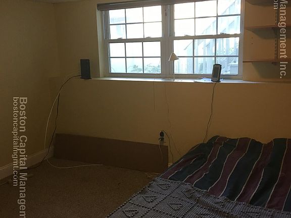 19 B St. Everett Unit Photo 11