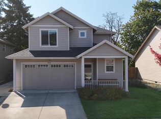 2432 Robbins Way, Lebanon, OR 97355