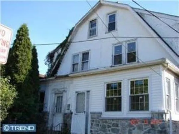 71 S 4th Ave, Coatesville, PA 19320